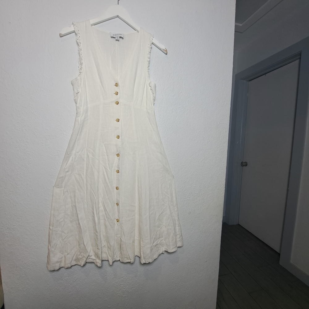 Chic Ivory Button-Down Dress